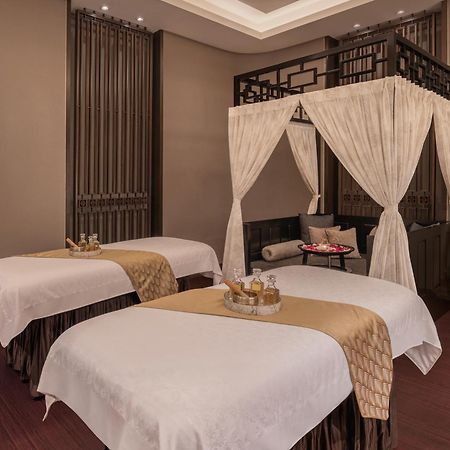 فندق ذا سانت ريجيس مومباي المظهر الخارجي الصورة A spa treatment room at the Royal Spa