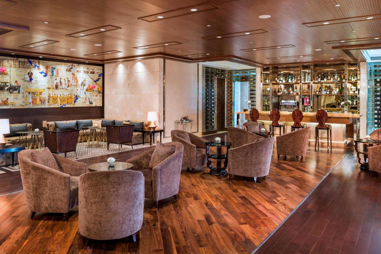 فندق ذا سانت ريجيس مومباي المظهر الخارجي الصورة The Wine Bar
