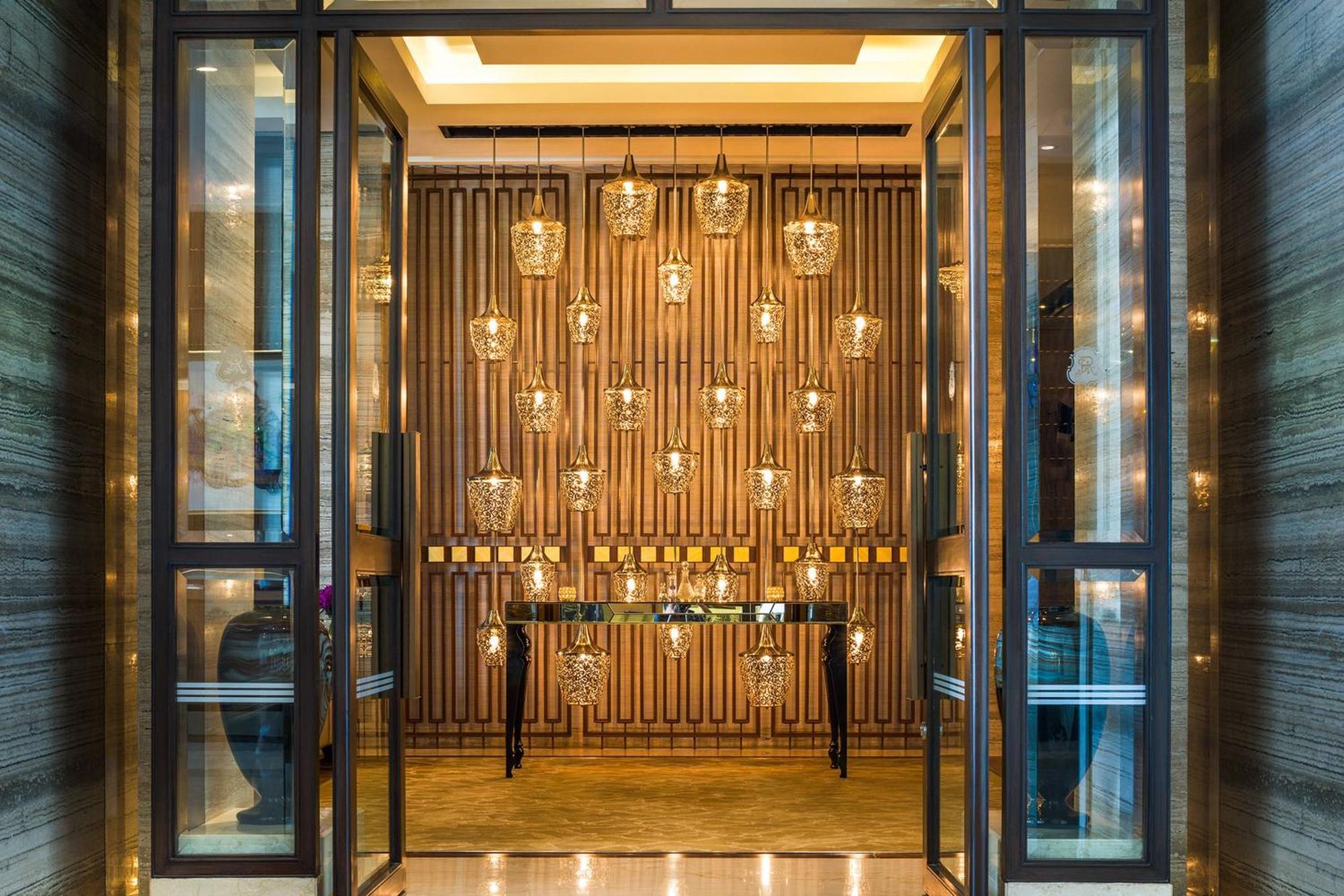 فندق ذا سانت ريجيس مومباي المظهر الخارجي الصورة Entrance to the hotel